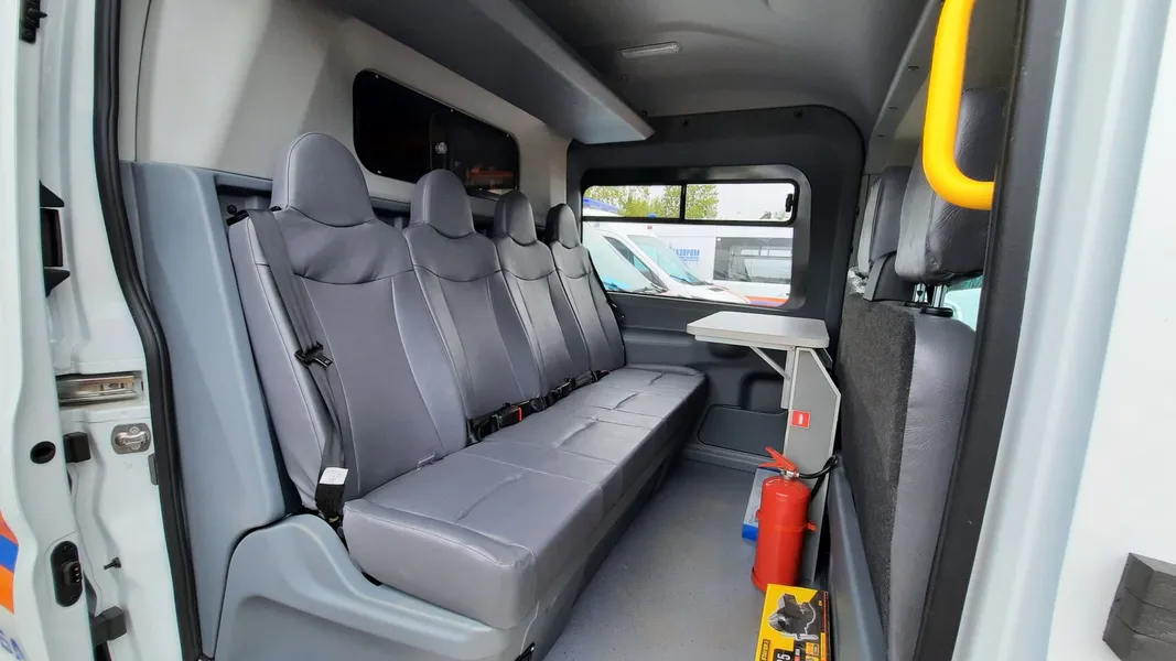ford-tranzin-avarijno-spasatelnye-18